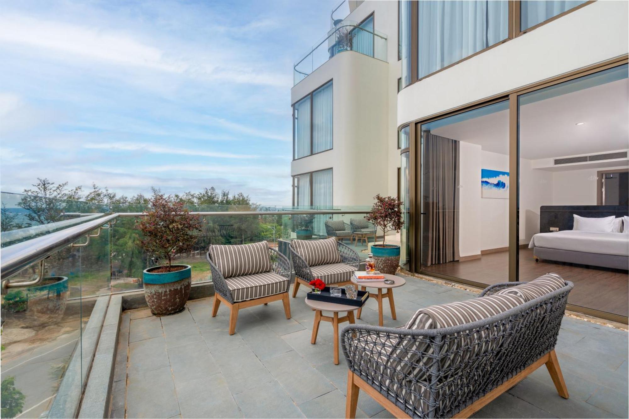 Poseido Hotel Quang Binh Донгхой Экстерьер фото