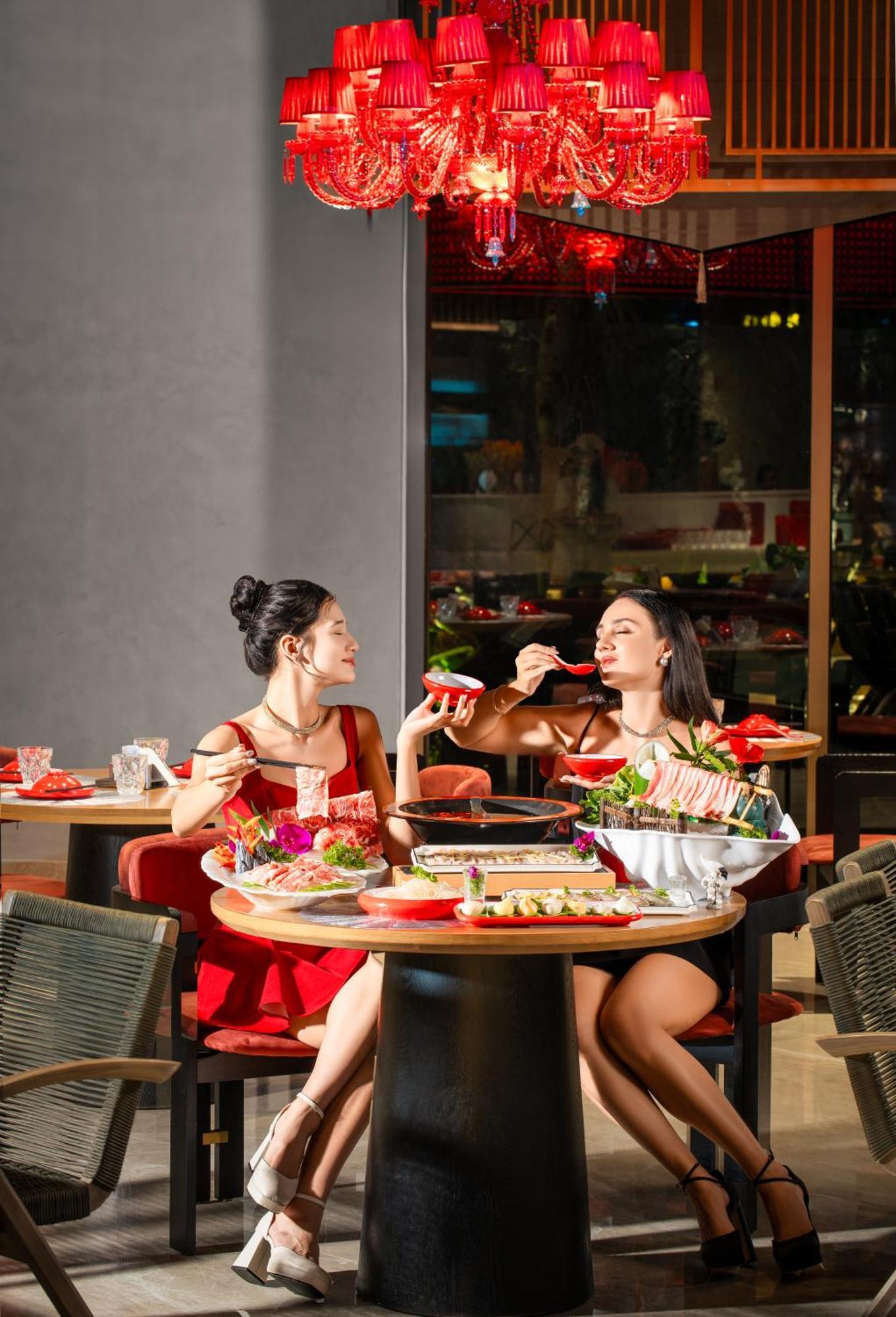 Poseido Hotel Quang Binh Донгхой Экстерьер фото